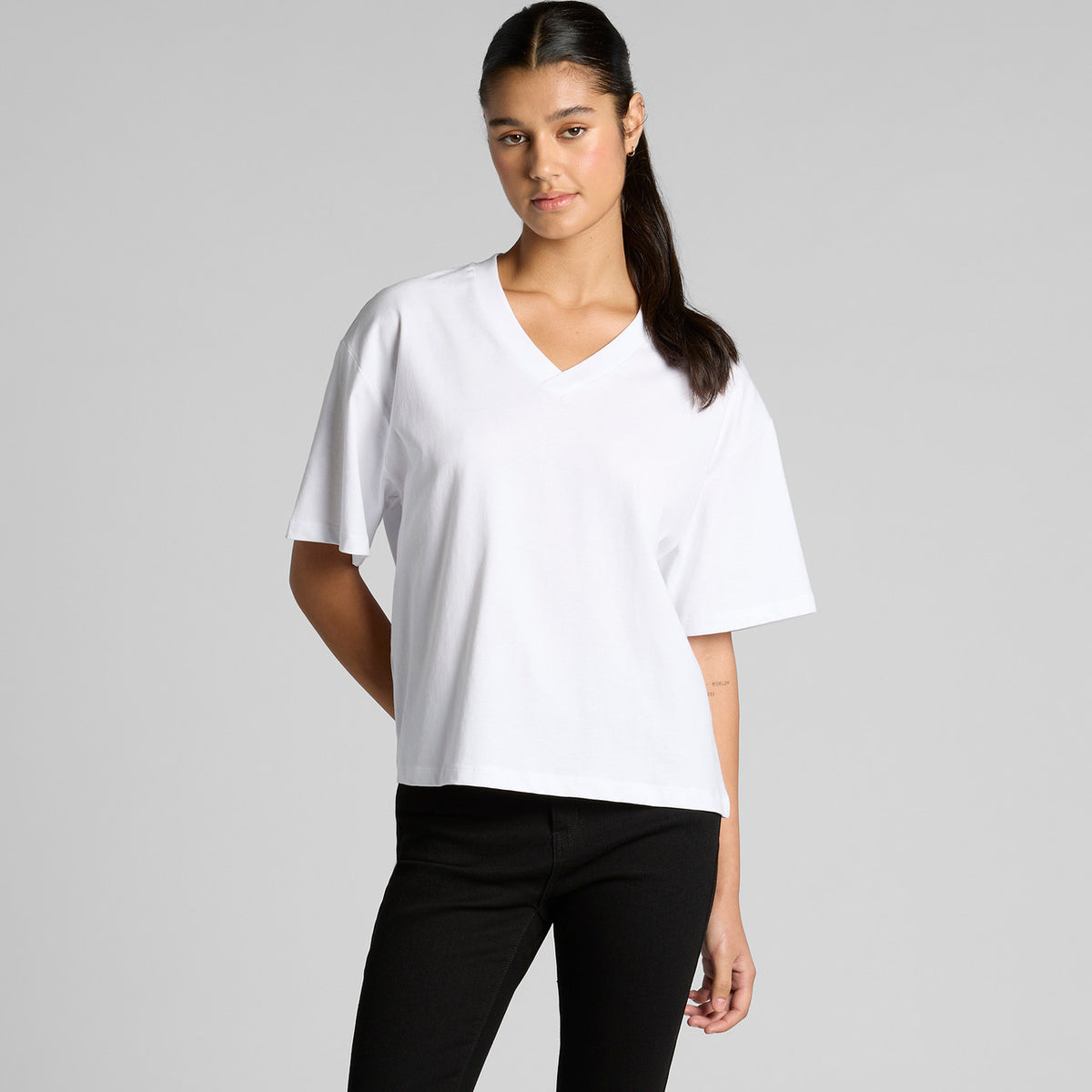 AS Colour 4095 — Wo's Martina V Neck Tee
