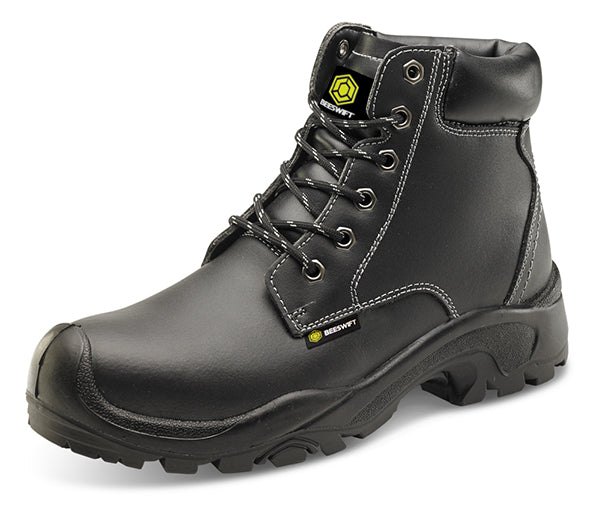 Beeswift CF60 — 6 EYELET PUR BOOT S3