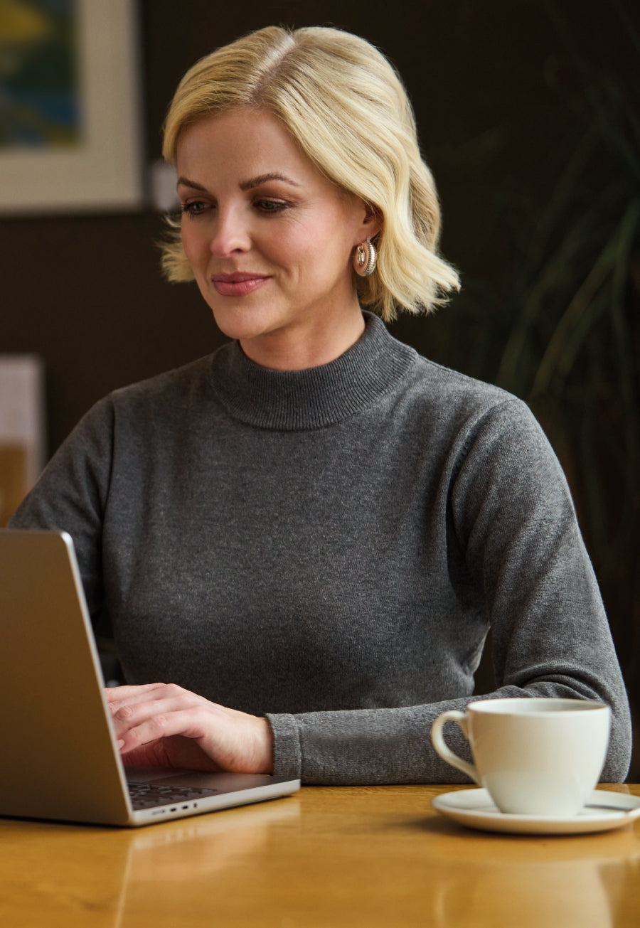 Brook Taverner 2389A — Golden Turtleneck Jumper